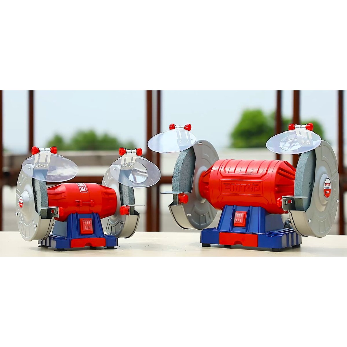 Polizor electric de banc 2 pietre 150mm, 150W, EMTOP EBGR61501 12 MTXValve Polizor electric de banc 2 pietre 150mm, 150W, EMTOP EBGR61501